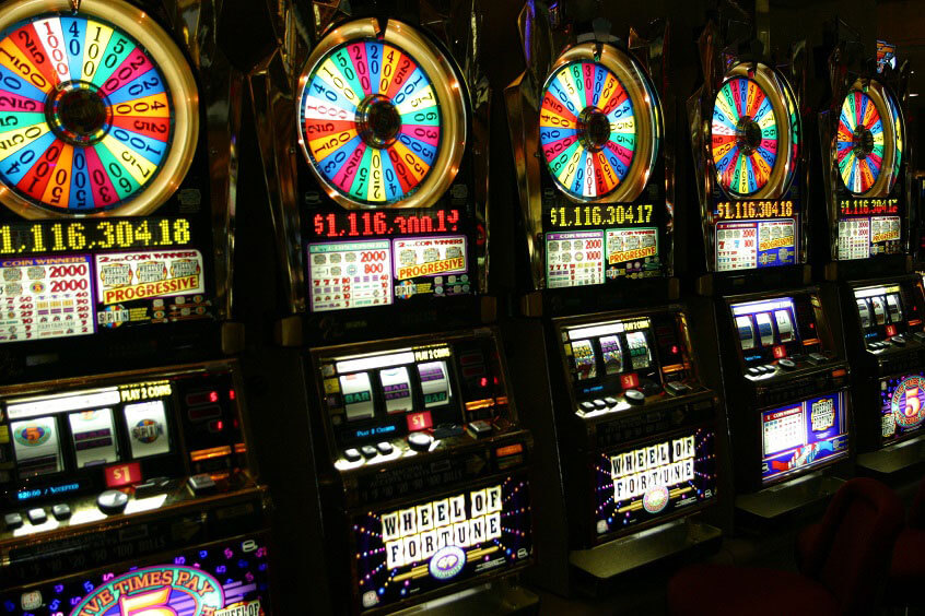 Online Slots Math - Understanding The Numbers Can Help You Choose The Best Slot Games, slot games mathematics. Online Slots Math - Understanding The Numbers Can Help You Choose The Best Slot Games, slot games mathematics.